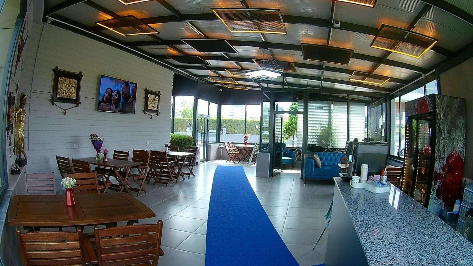 Gardenya Lara Suit Hotel Antalya Bagian luar foto