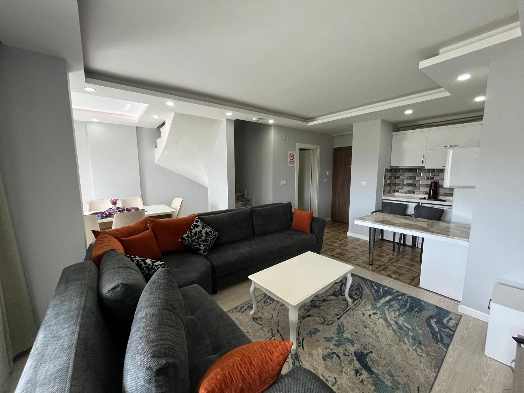 Gardenya Lara Suit Hotel Antalya Bagian luar foto