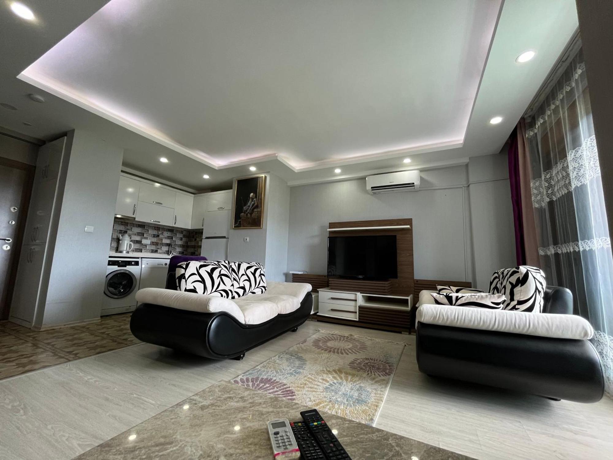 Gardenya Lara Suit Hotel Antalya Bagian luar foto