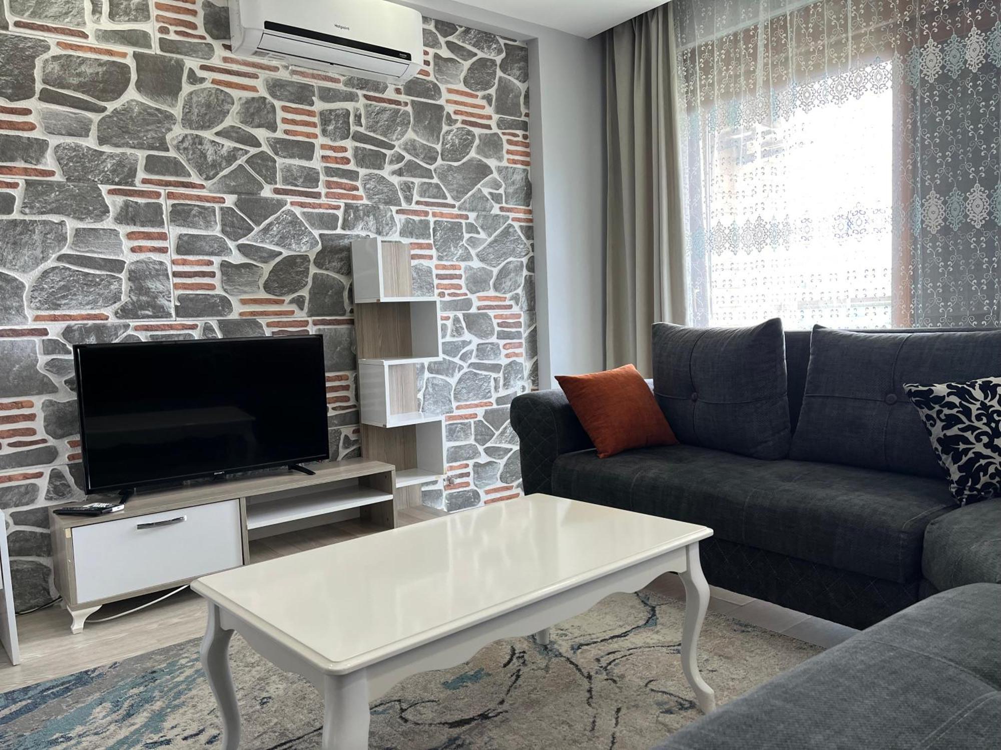 Gardenya Lara Suit Hotel Antalya Bagian luar foto
