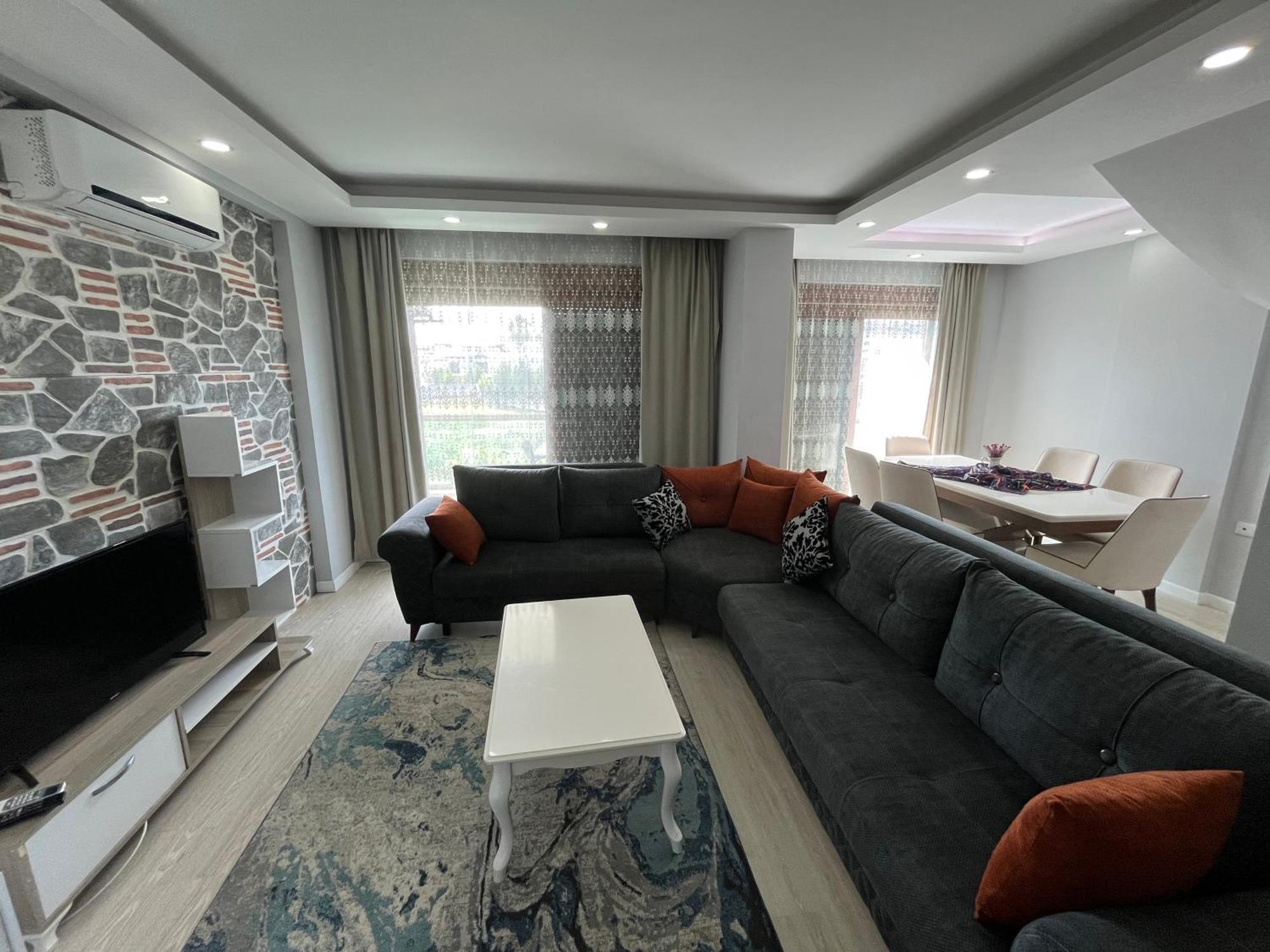 Gardenya Lara Suit Hotel Antalya Bagian luar foto