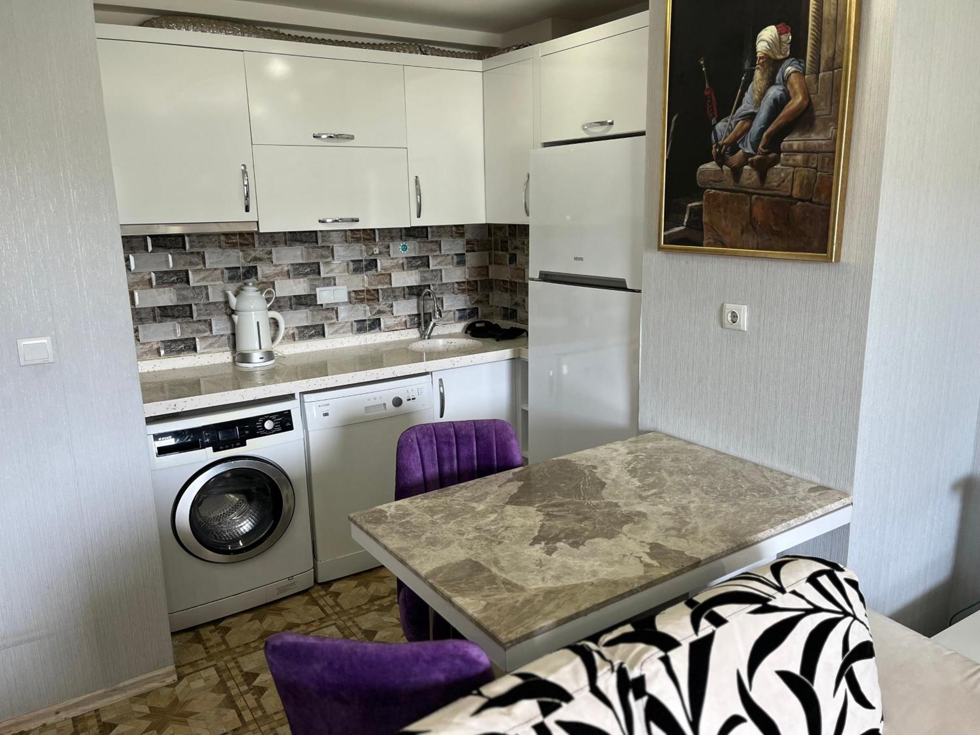 Gardenya Lara Suit Hotel Antalya Bagian luar foto
