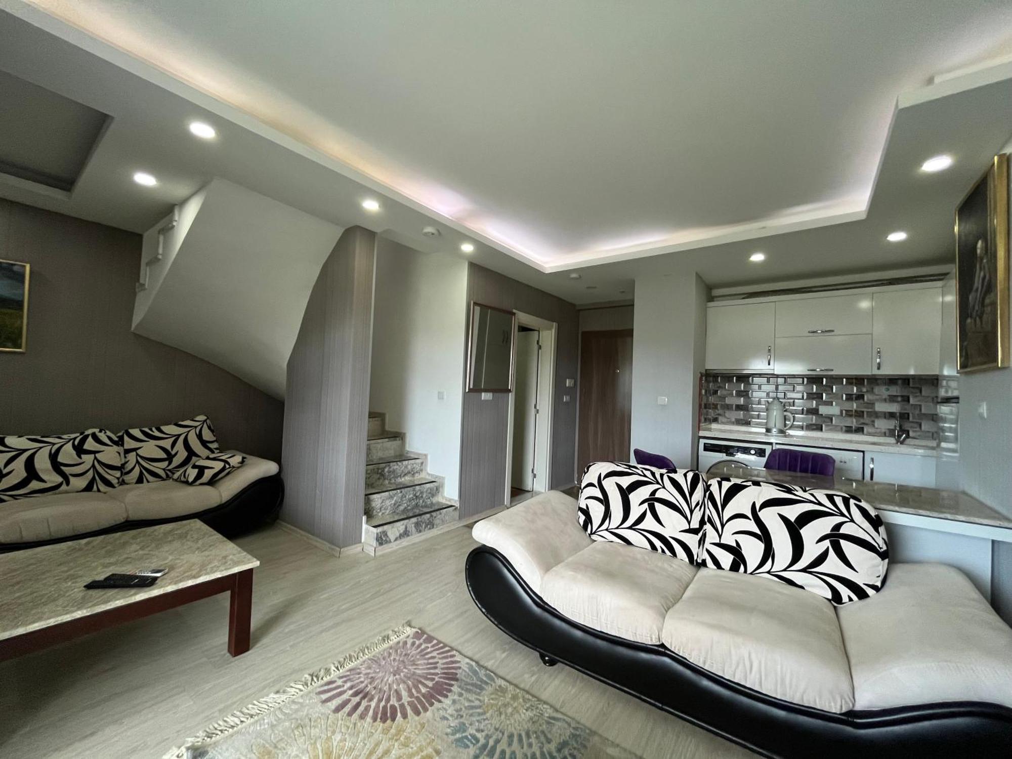 Gardenya Lara Suit Hotel Antalya Bagian luar foto