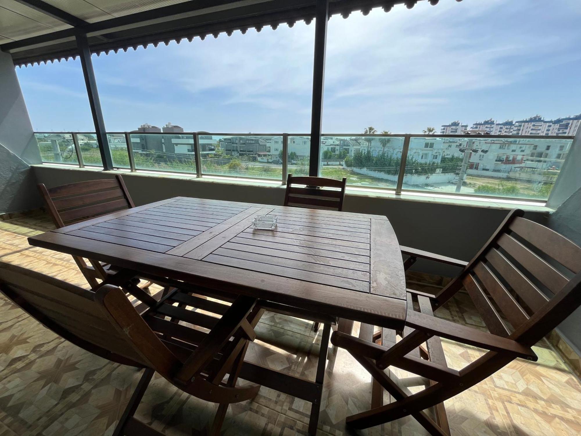 Gardenya Lara Suit Hotel Antalya Bagian luar foto