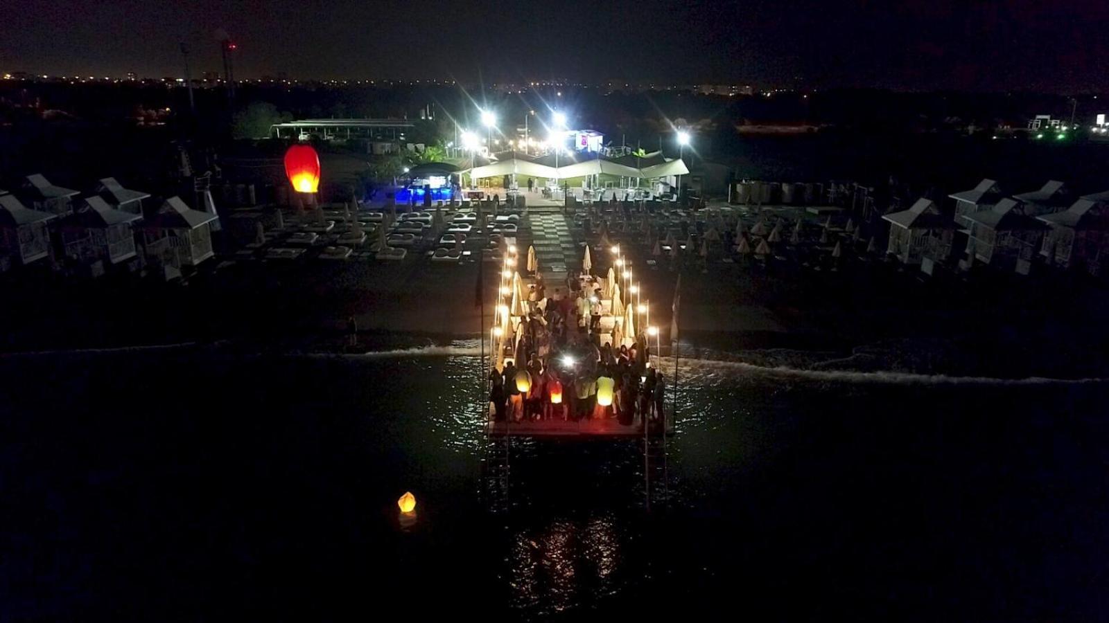 Gardenya Lara Suit Hotel Antalya Bagian luar foto