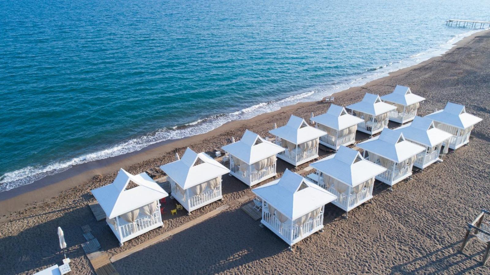 Gardenya Lara Suit Hotel Antalya Bagian luar foto